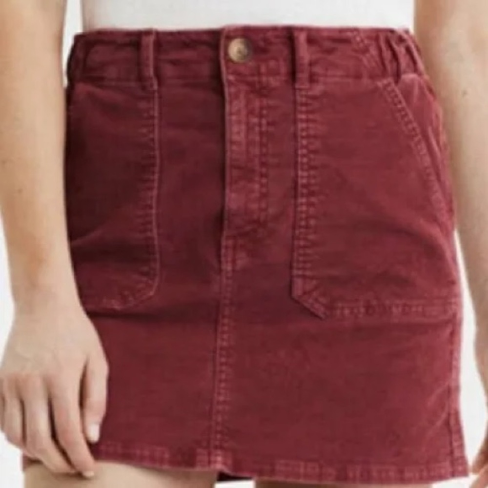 👗EUC American Eagle Corduroy Skirt